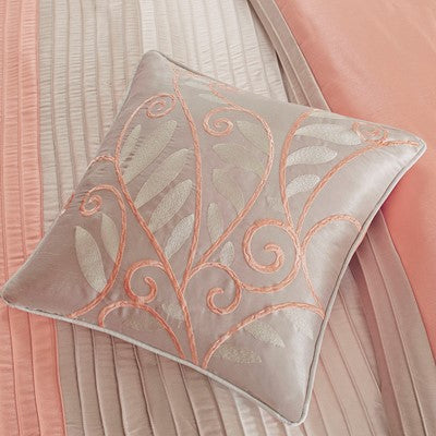 Madison Park Amherst 7 Piece Comforter Set in Coral, Cal King MP10-2322