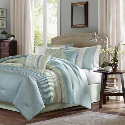 Madison Park Amherst 7 Piece Comforter Set in Green, King MP10-847