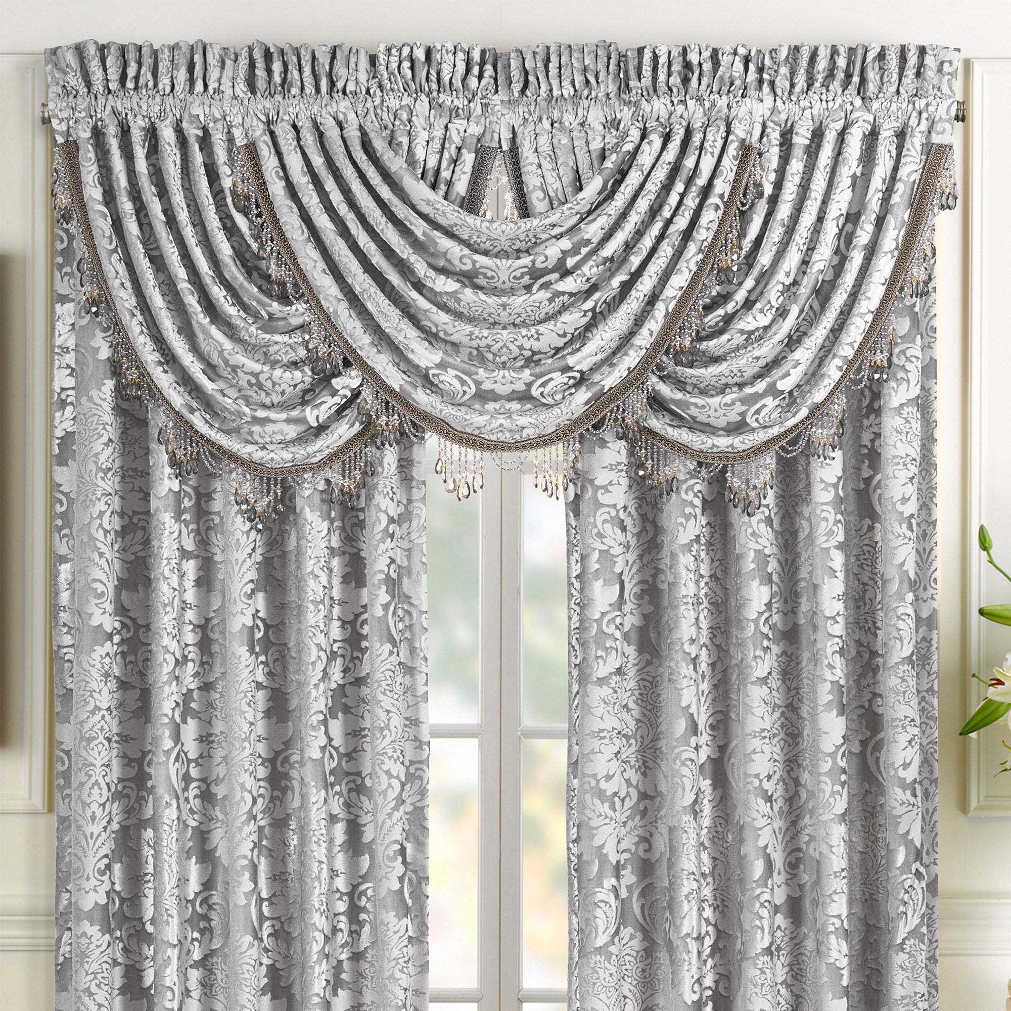 bel-air-lifestyle-valance-silver