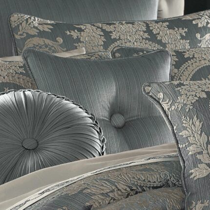 J. Queen New York Nico