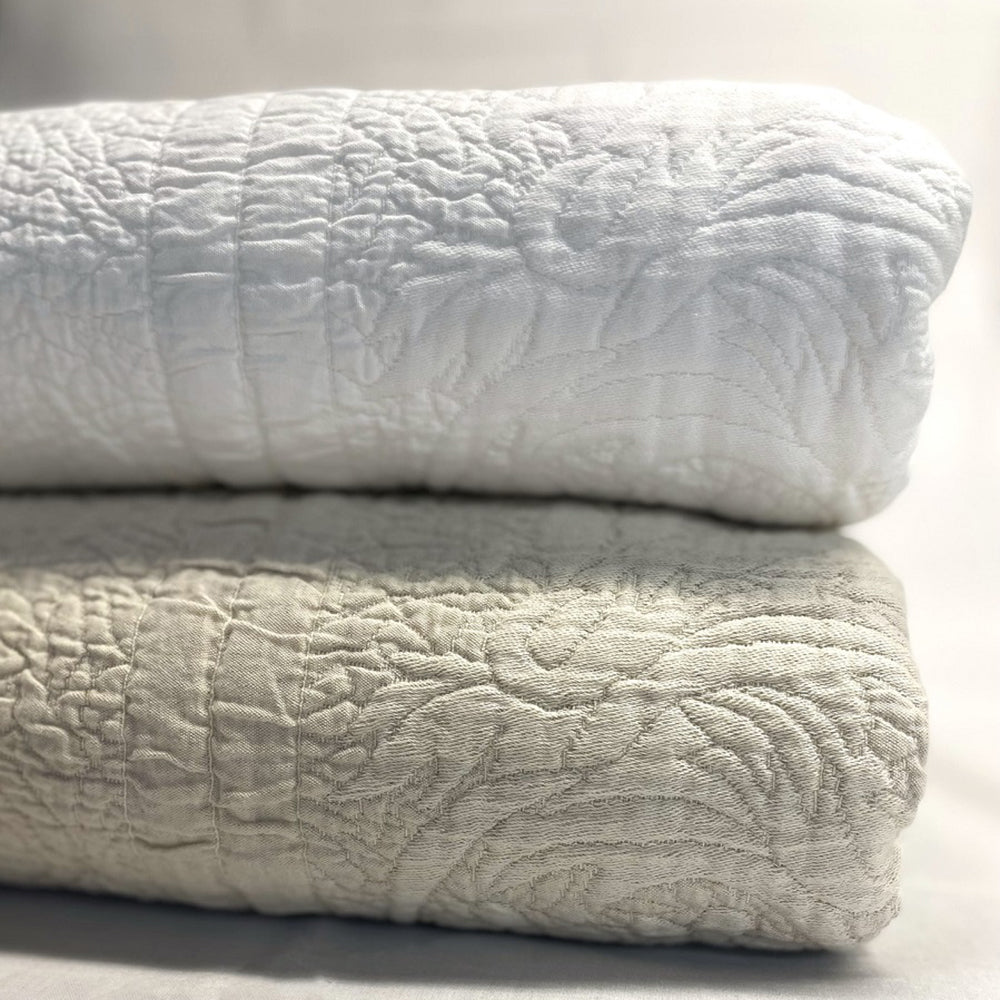 285200___Palmer_Coverlet_Shams_1_2