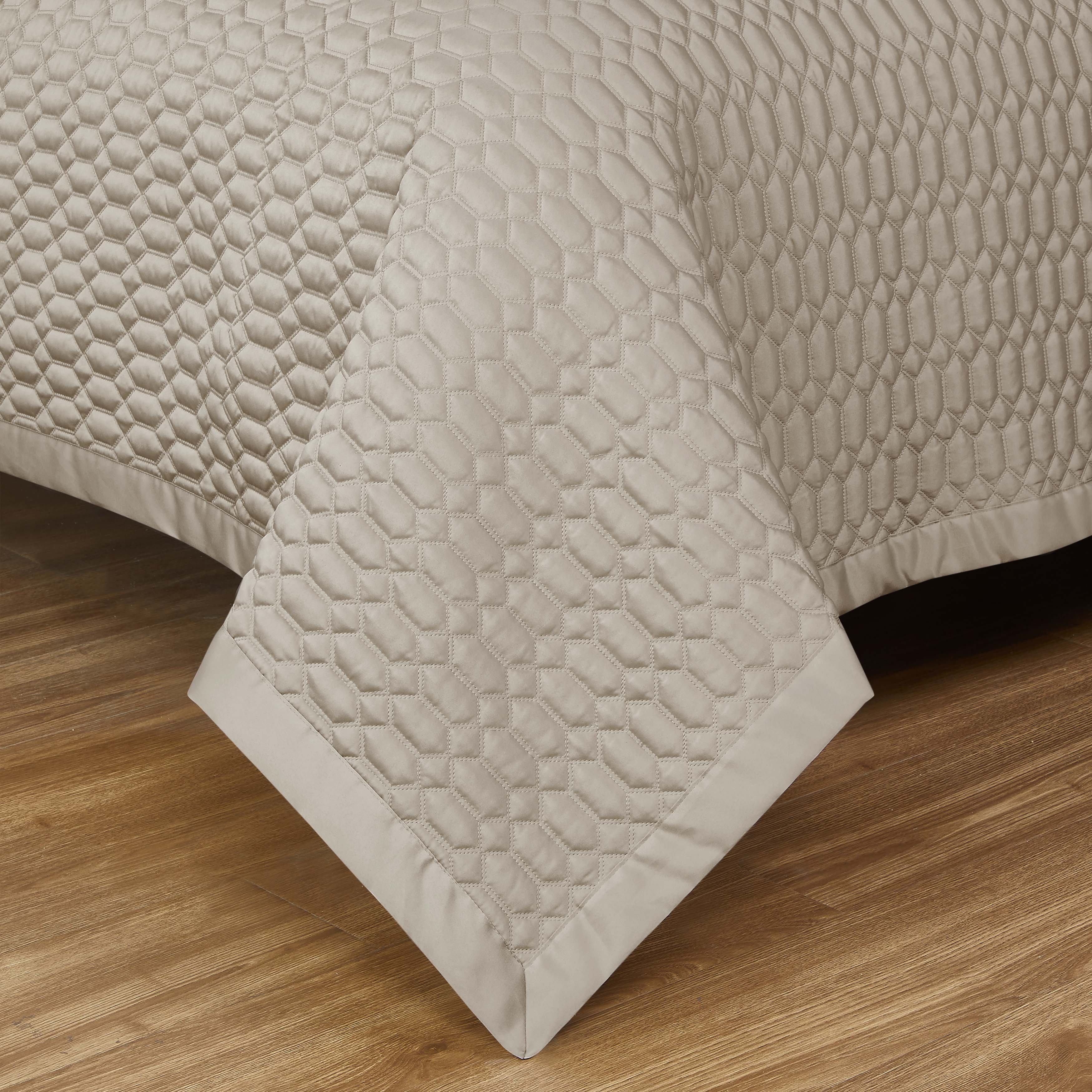 BrilliancePebble3PieceQuiltSet-3