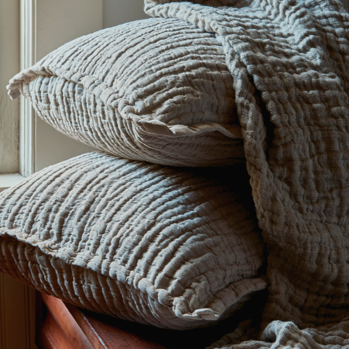 Dax-Coverlet-Stack-e1680635474128