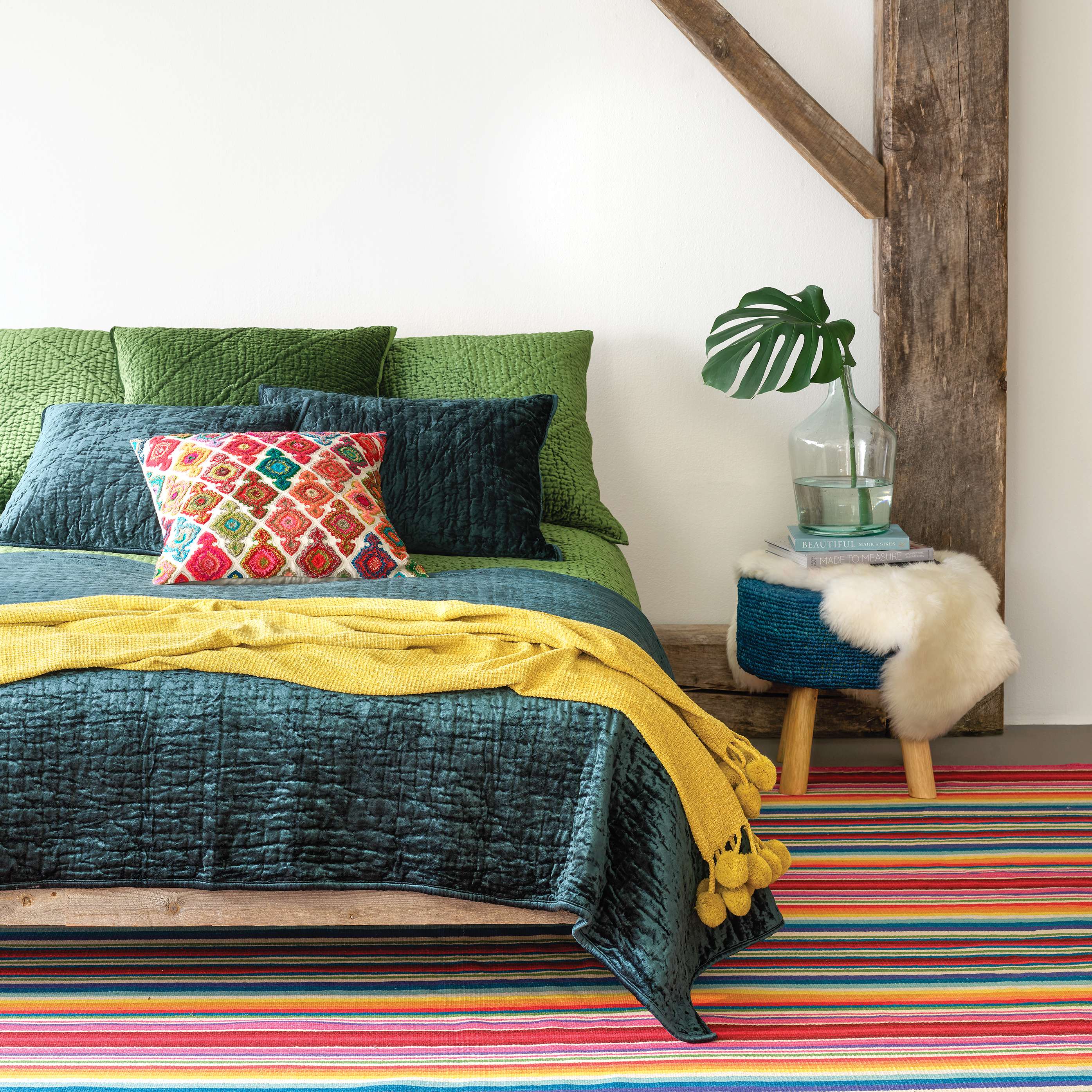 ParisienneVelvetEvergreenQuiltedSham_PC2807_beauty_1