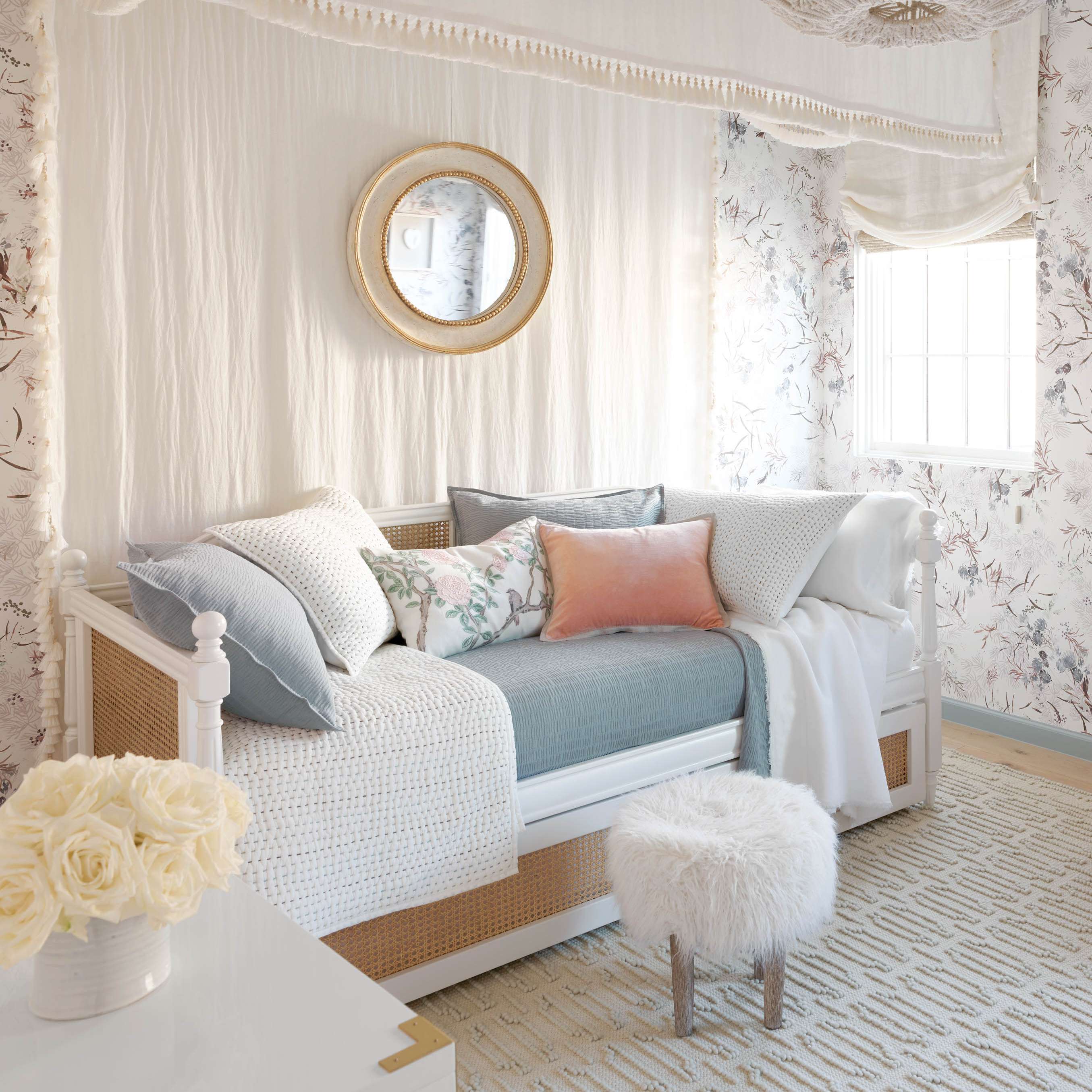 RoarkPewterBlueMatelasseSham_PC3960_beauty_4